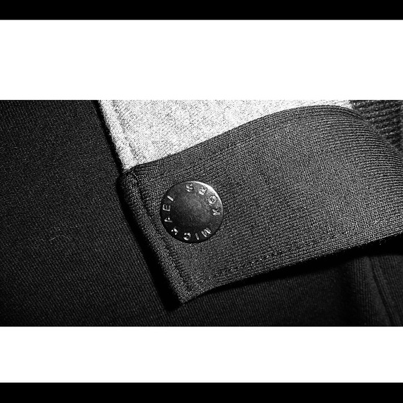 Michael Kors men's Black Shirt Knit Top Sweater L - Picture 6 of 8